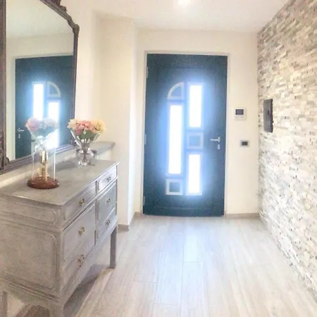 La Coccola Bed & Breakfast *